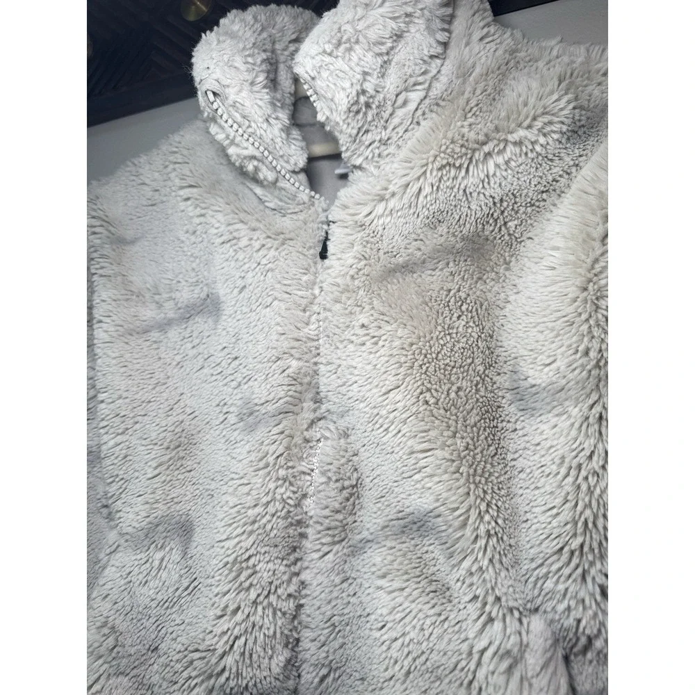 Nike Sports Wear Kids Faux Fleece Check Jacket Size XS‎ Light Bone DV3252-072